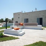 Tower House In Puglia With Pool And Charm 度假居 奇斯泰尼诺