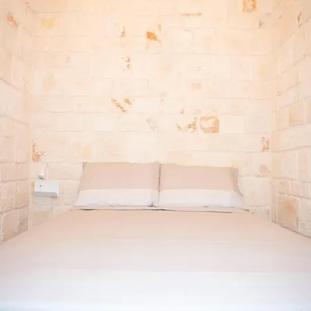 Feriehus Tower House In Puglia With Pool And Charm Cisternino